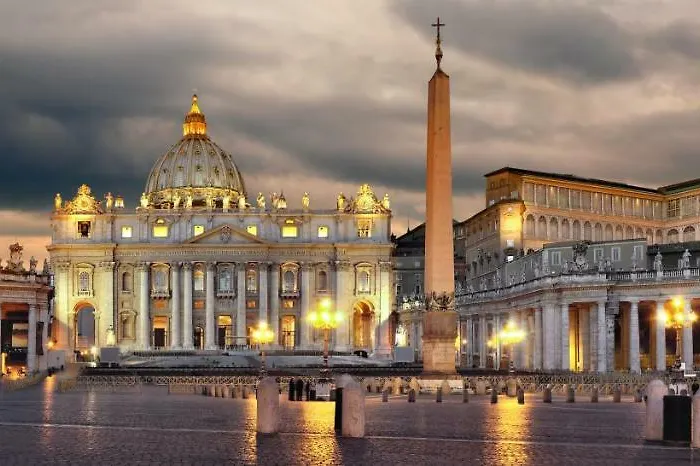 Vatican Royal *